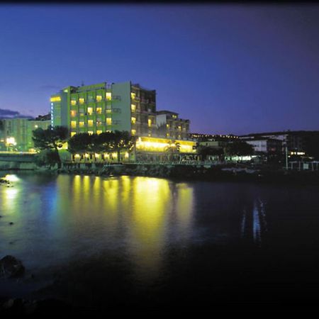 Hotel Bellevue Et Mediterranee دْيانو مارينا المظهر الخارجي الصورة
