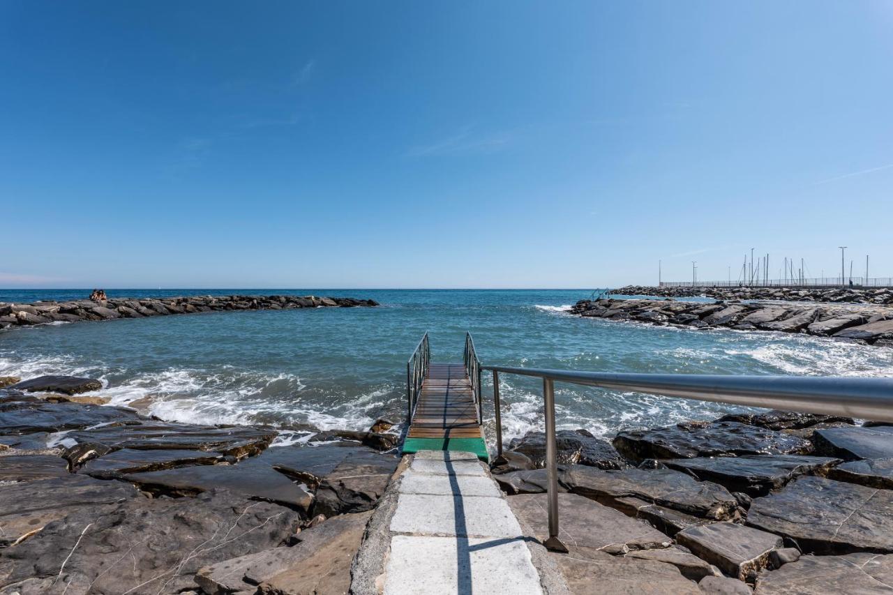 Hotel Bellevue Et Mediterranee دْيانو مارينا المظهر الخارجي الصورة