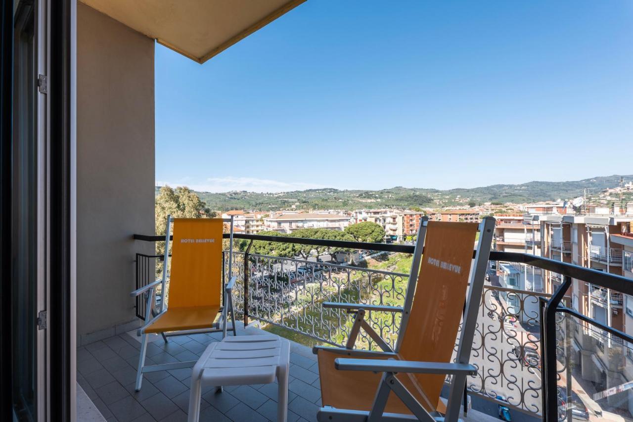 Hotel Bellevue Et Mediterranee دْيانو مارينا المظهر الخارجي الصورة