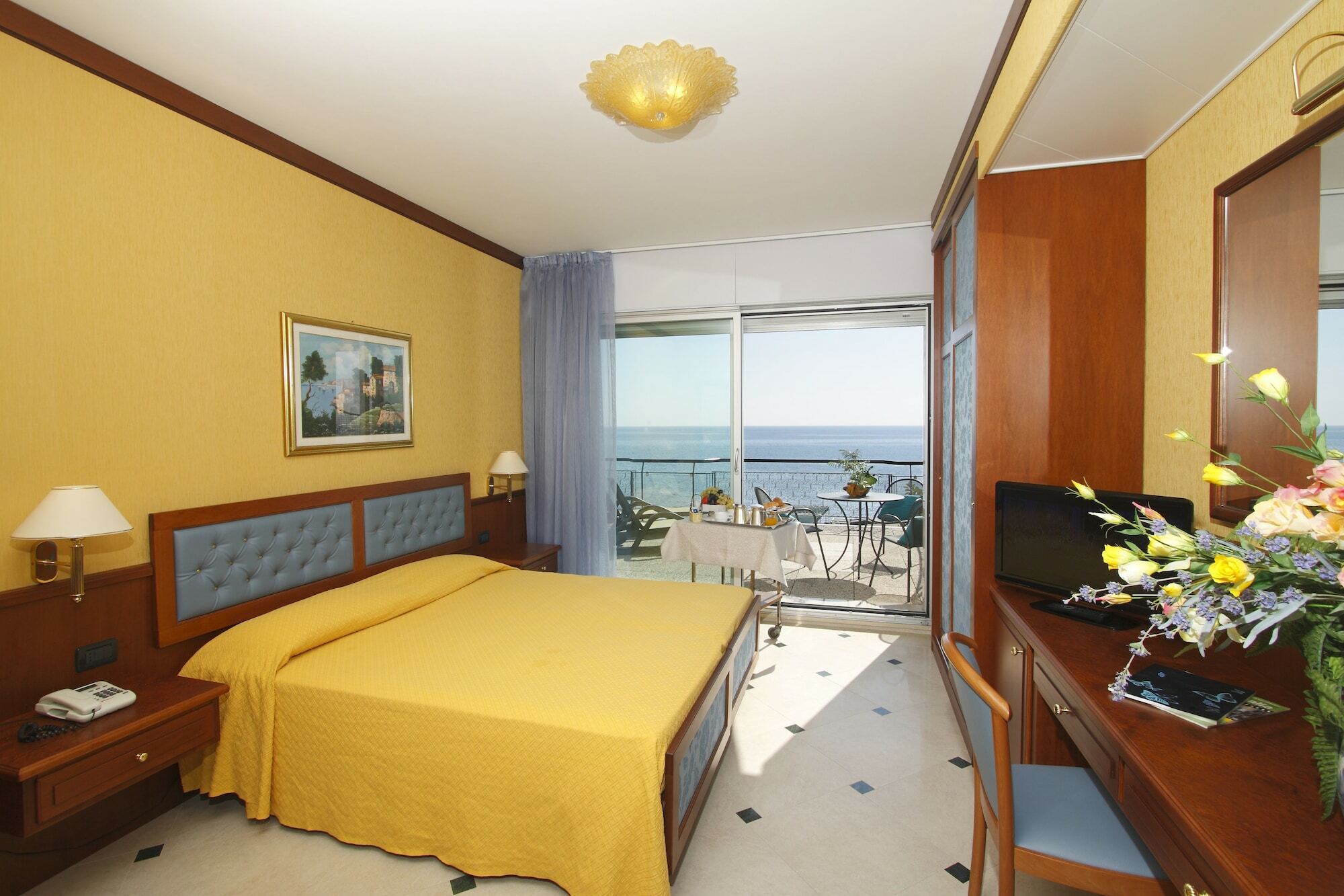 Hotel Bellevue Et Mediterranee دْيانو مارينا المظهر الخارجي الصورة